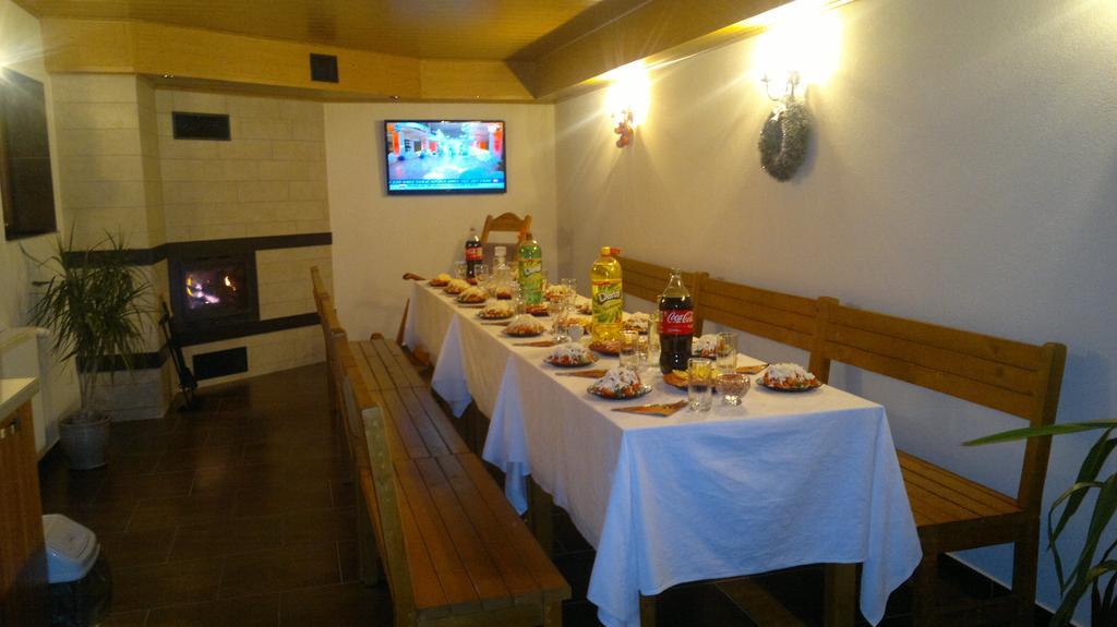 Slavina Guest House Sapareva Banya ภายนอก รูปภาพ